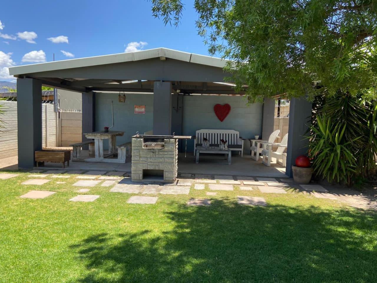 Karoo Heart Apartment Beaufort West Bagian luar foto
